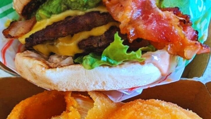 24-Hour Restaurants