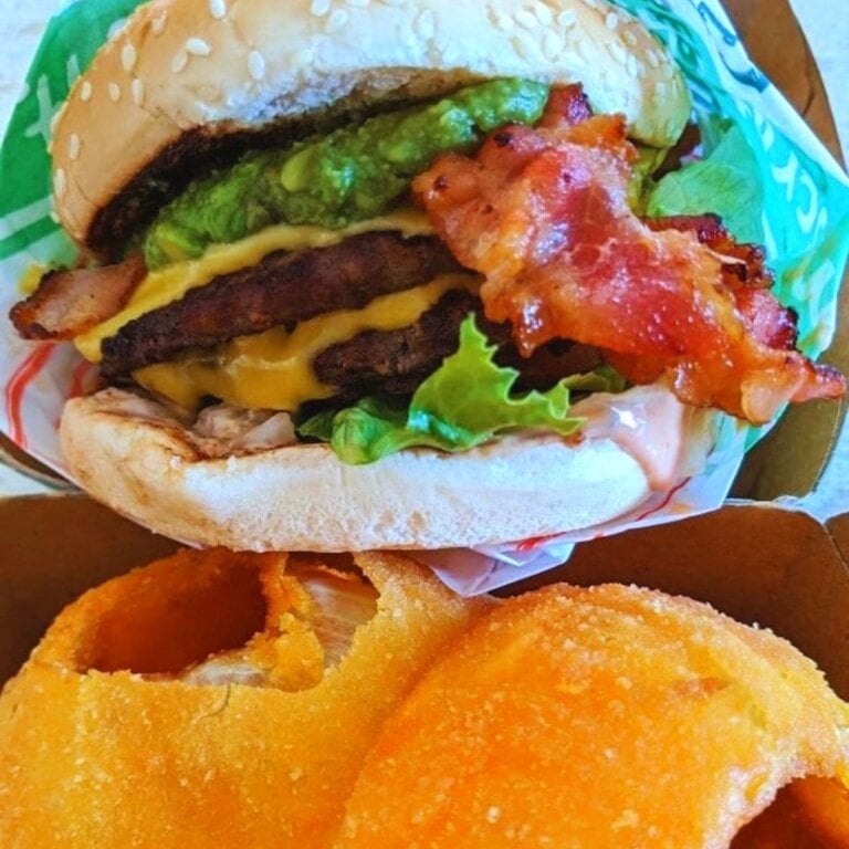 24-Hour Restaurants