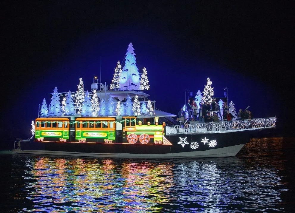 Newport Beach Christmas Boat Parade Enjoy OC