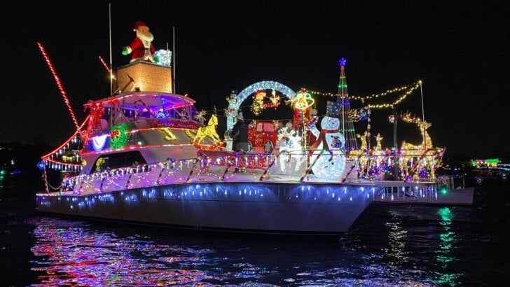 Holiday Boat Parades