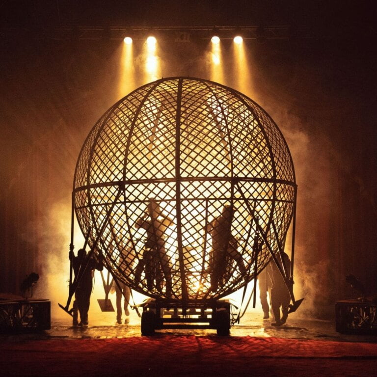 Circus Vargas