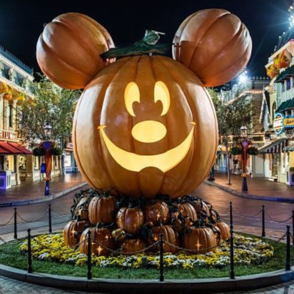 Halloween Time At Disneyland & California Adventure