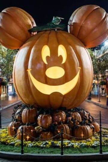 Halloween Time At Disneyland & California Adventure