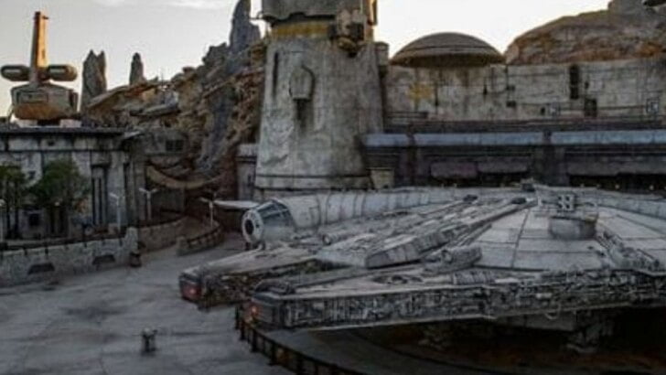 Star Wars Galaxy's Edge