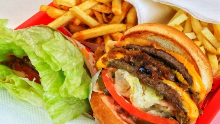How To Reheat In-N-Out Burger
