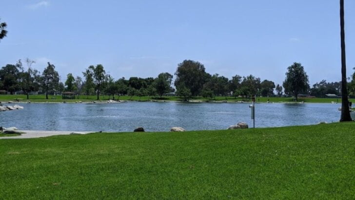 Mile Square Regional Park