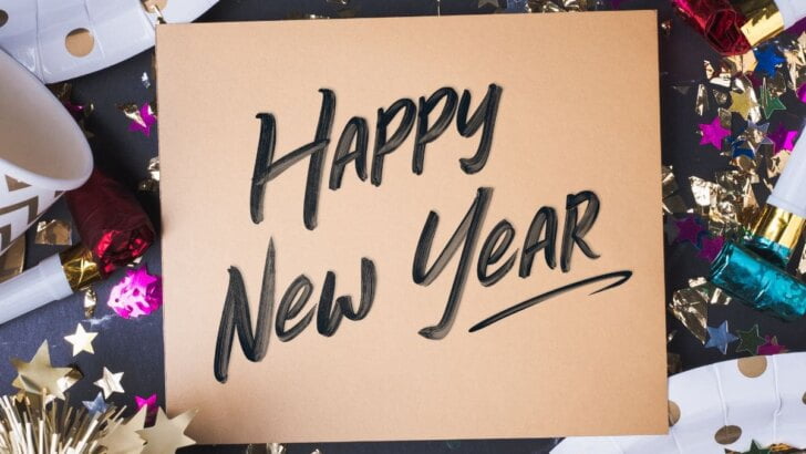 New Years Eve Bucket List: Fun Things to Do on NYE