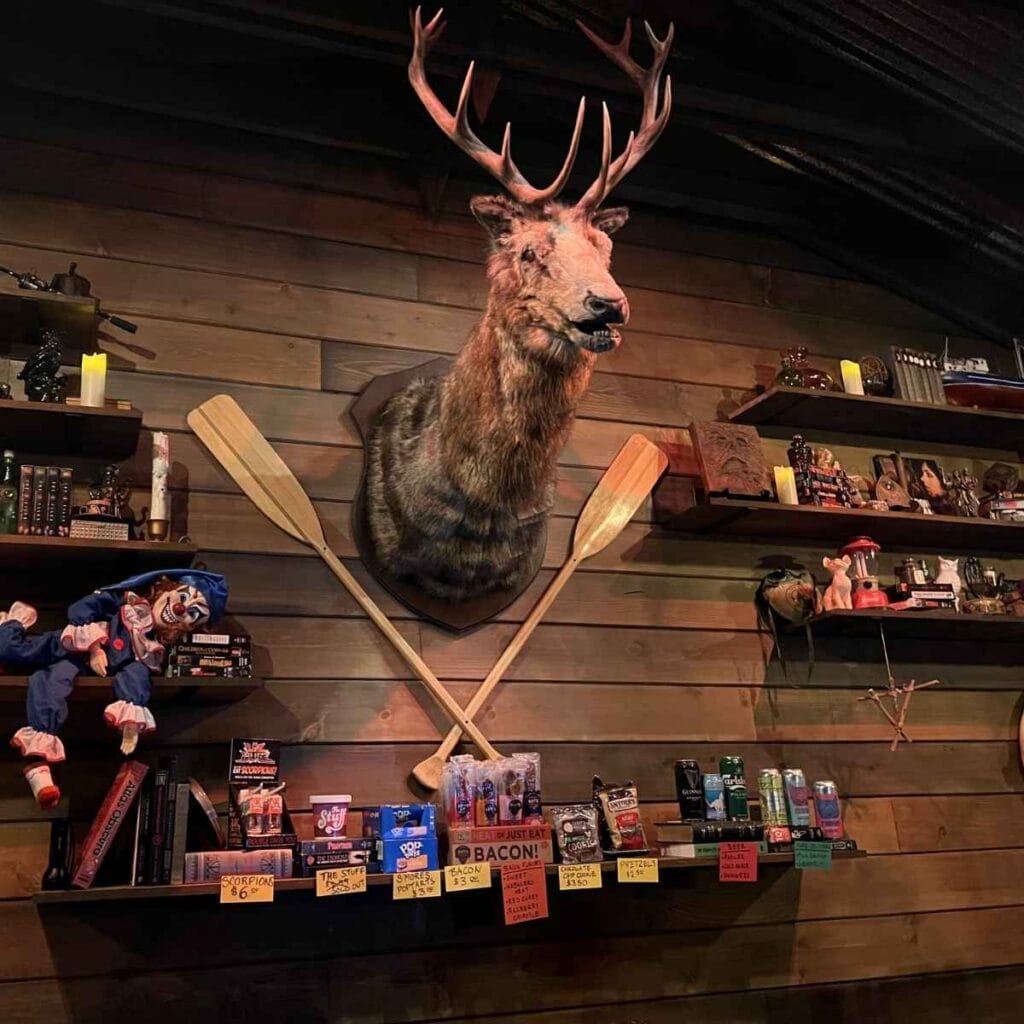 Slashers Axe Throwing Interior