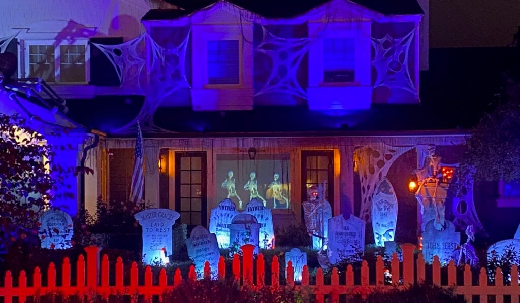 Orange County home haunt and Halloween yard display